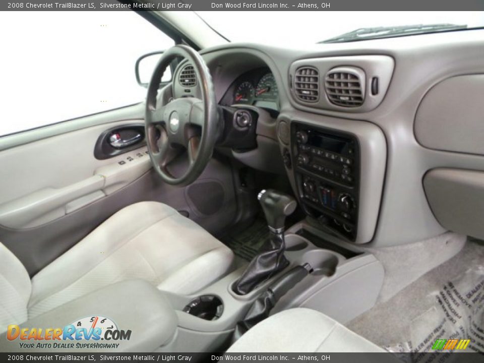 2008 Chevrolet TrailBlazer LS Silverstone Metallic / Light Gray Photo #23