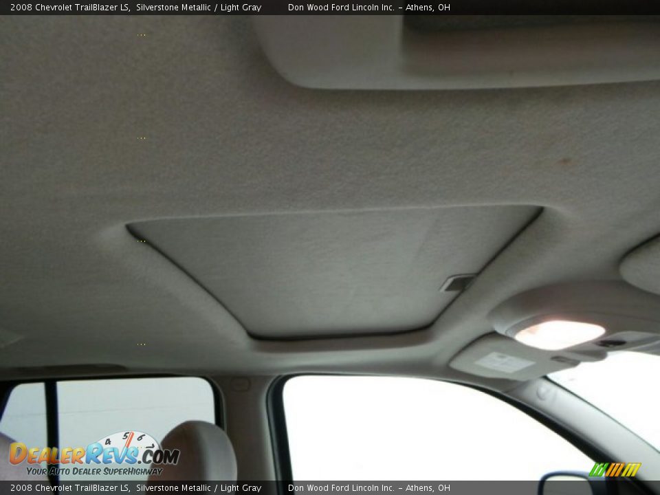 2008 Chevrolet TrailBlazer LS Silverstone Metallic / Light Gray Photo #24