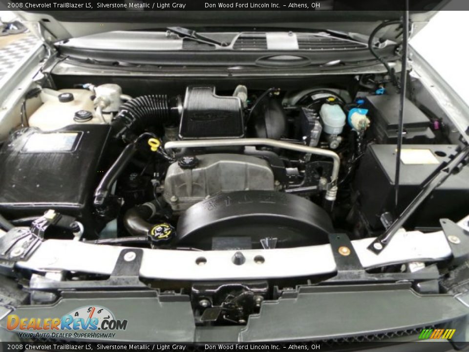 2008 Chevrolet TrailBlazer LS Silverstone Metallic / Light Gray Photo #30