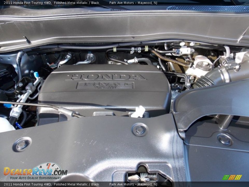 2011 Honda Pilot Touring 4WD Polished Metal Metallic / Black Photo #34