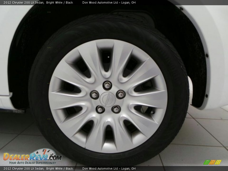 2012 Chrysler 200 LX Sedan Bright White / Black Photo #24