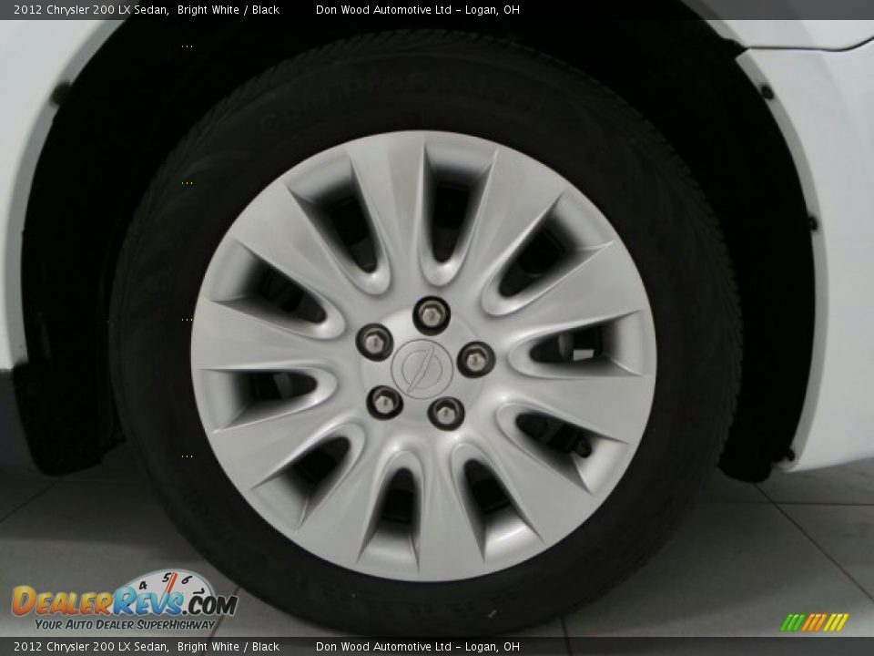 2012 Chrysler 200 LX Sedan Bright White / Black Photo #26