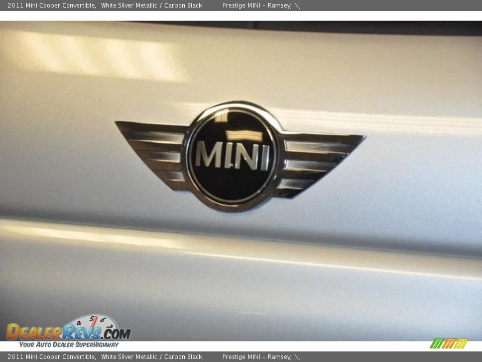 2011 Mini Cooper Convertible White Silver Metallic / Carbon Black Photo #15