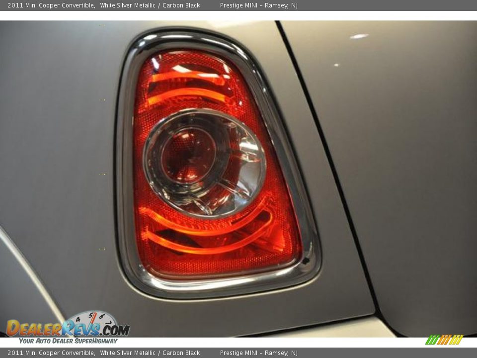 2011 Mini Cooper Convertible White Silver Metallic / Carbon Black Photo #19