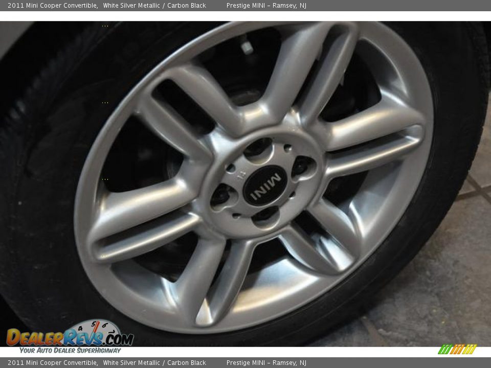 2011 Mini Cooper Convertible White Silver Metallic / Carbon Black Photo #24