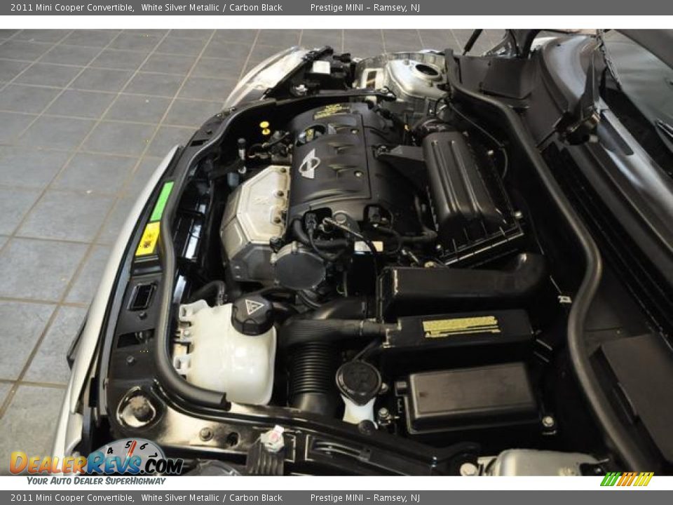 2011 Mini Cooper Convertible White Silver Metallic / Carbon Black Photo #28