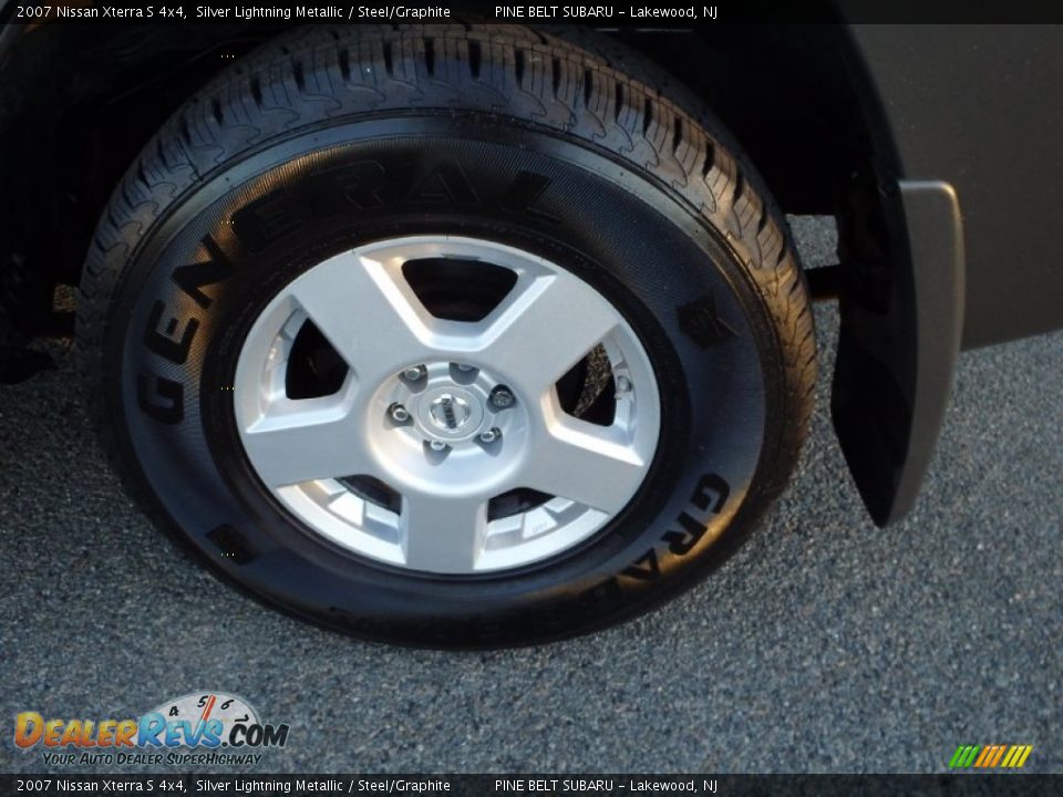 2007 Nissan Xterra S 4x4 Silver Lightning Metallic / Steel/Graphite Photo #5