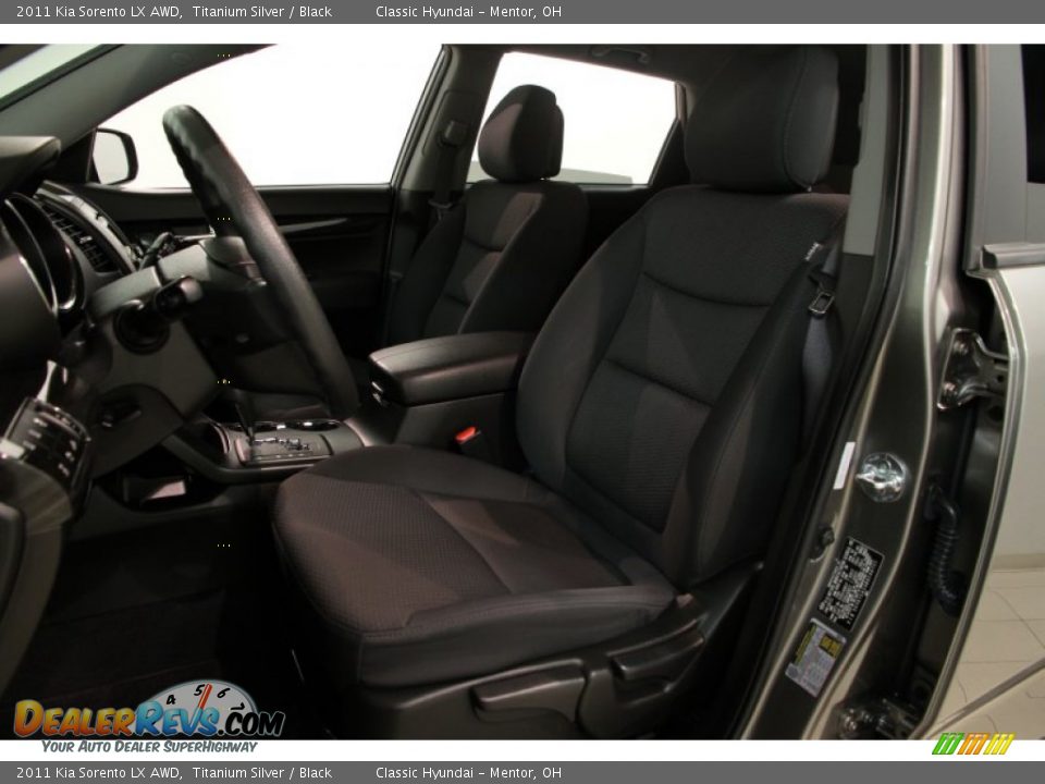 2011 Kia Sorento LX AWD Titanium Silver / Black Photo #5