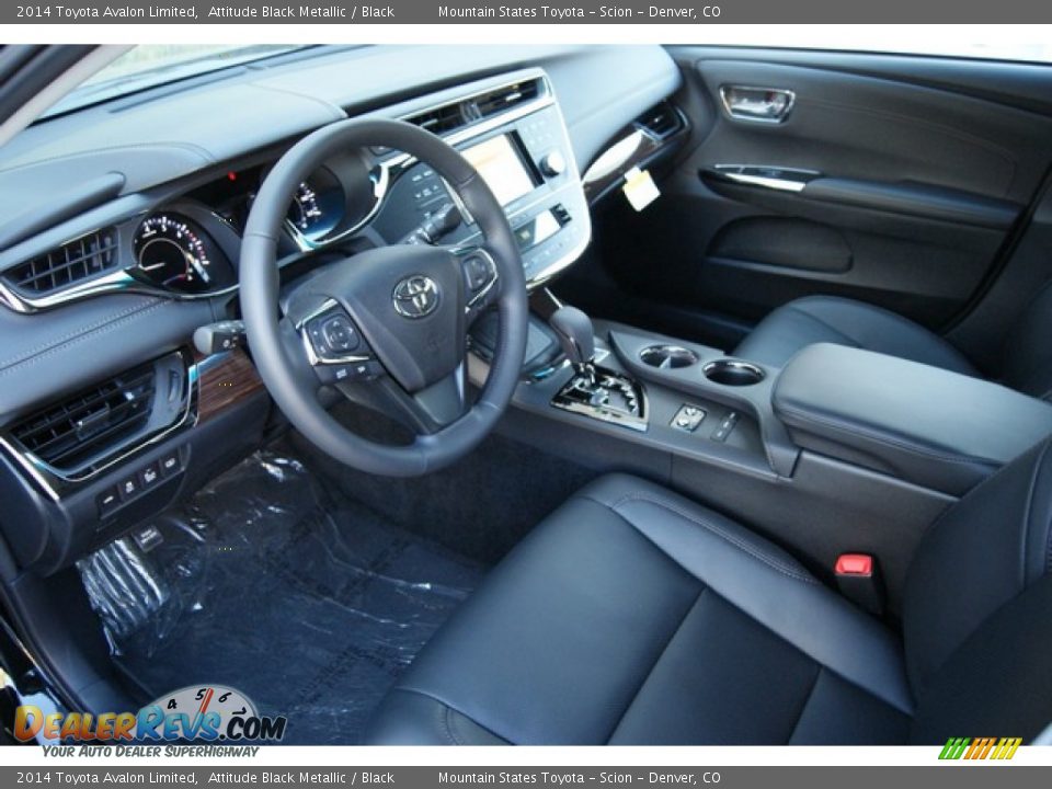 Black Interior - 2014 Toyota Avalon Limited Photo #5