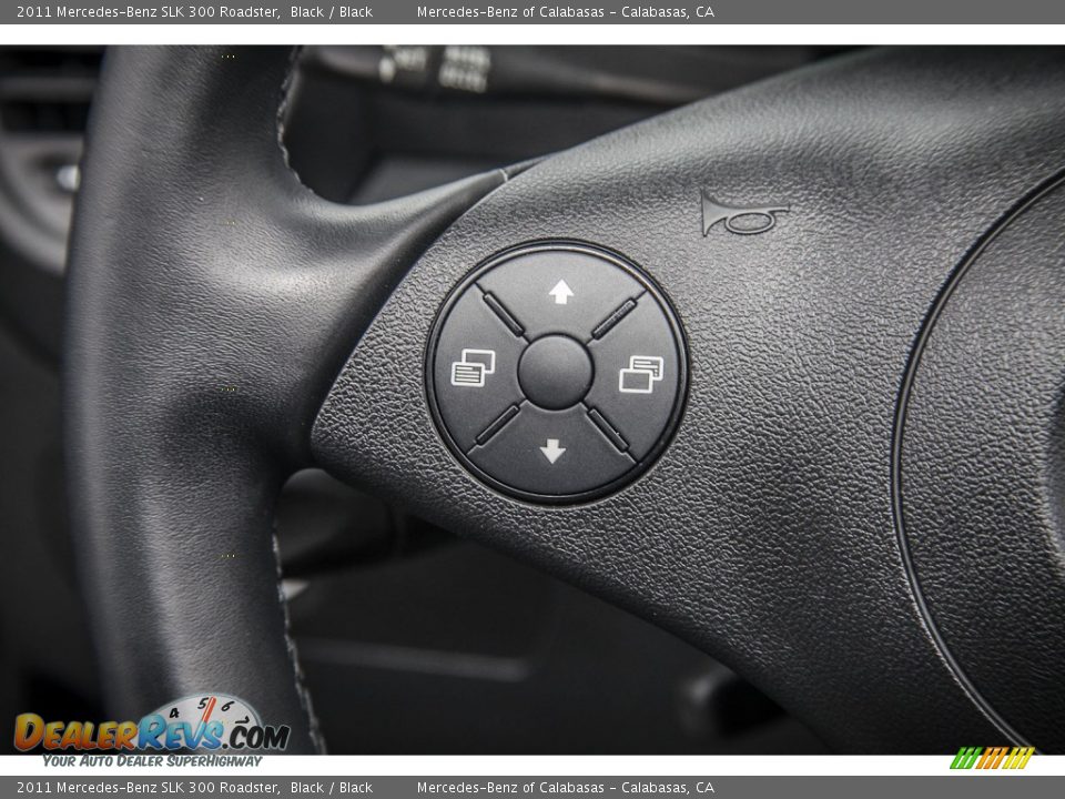 2011 Mercedes-Benz SLK 300 Roadster Black / Black Photo #17