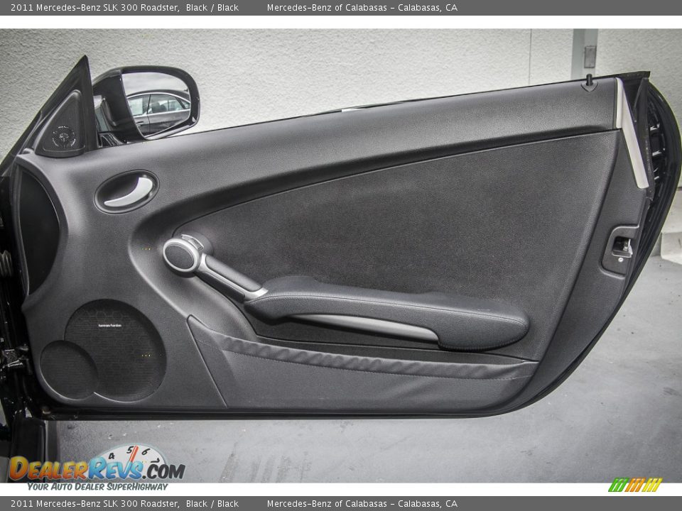 2011 Mercedes-Benz SLK 300 Roadster Black / Black Photo #24