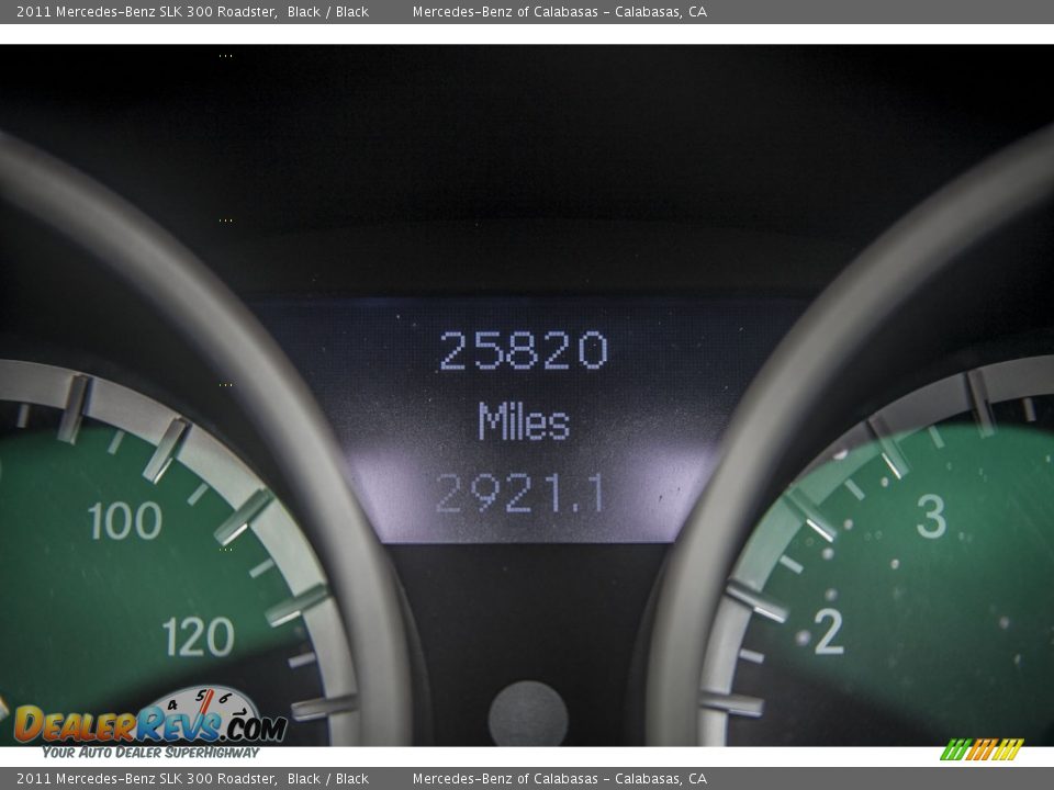 2011 Mercedes-Benz SLK 300 Roadster Black / Black Photo #31