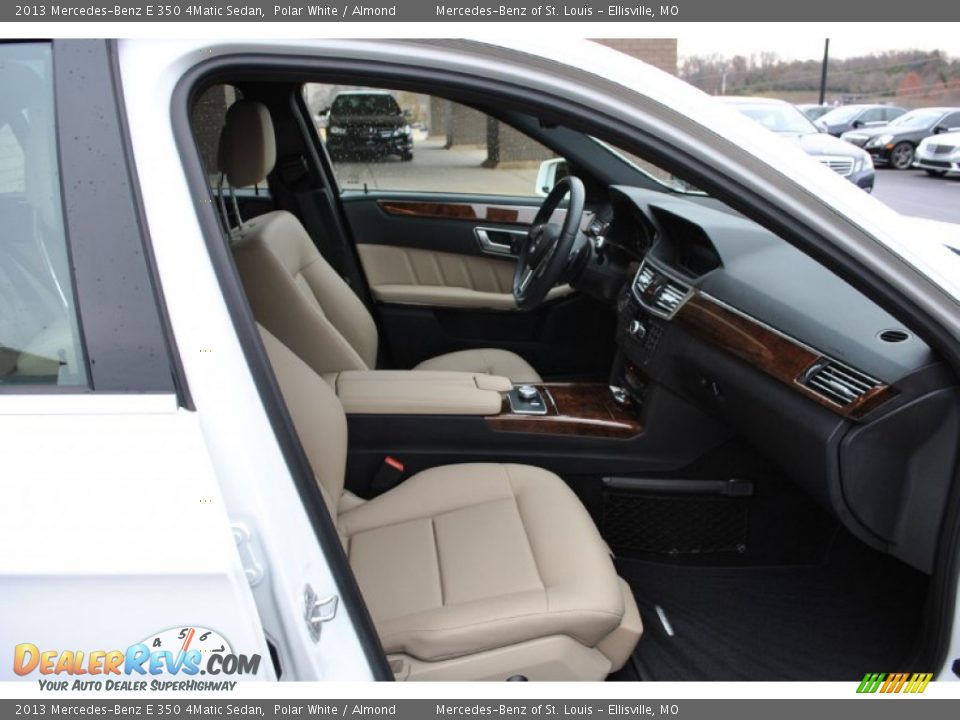 2013 Mercedes-Benz E 350 4Matic Sedan Polar White / Almond Photo #14