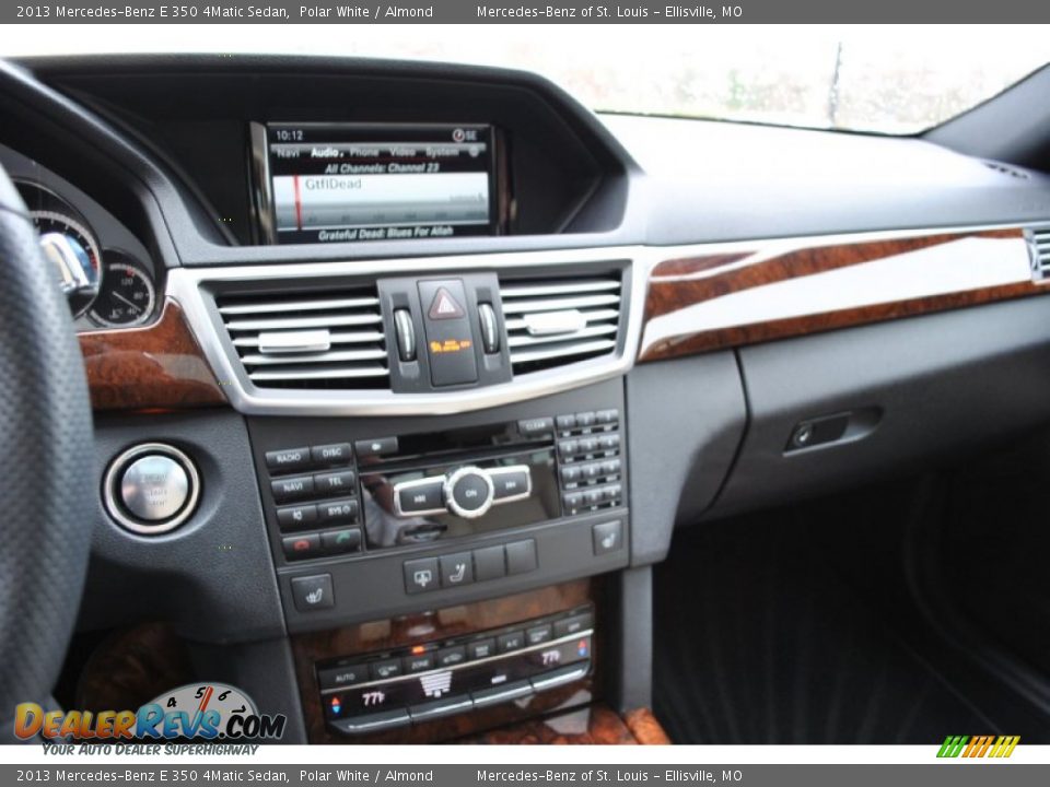 2013 Mercedes-Benz E 350 4Matic Sedan Polar White / Almond Photo #24