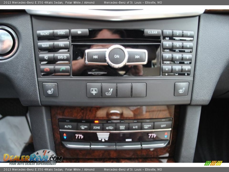 2013 Mercedes-Benz E 350 4Matic Sedan Polar White / Almond Photo #26