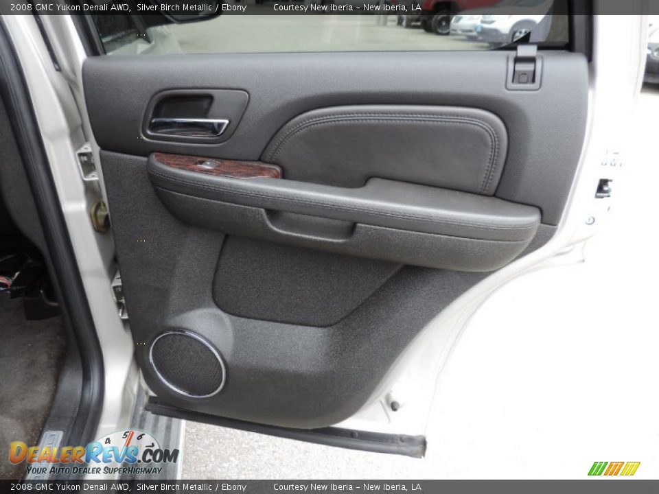 2008 GMC Yukon Denali AWD Silver Birch Metallic / Ebony Photo #10