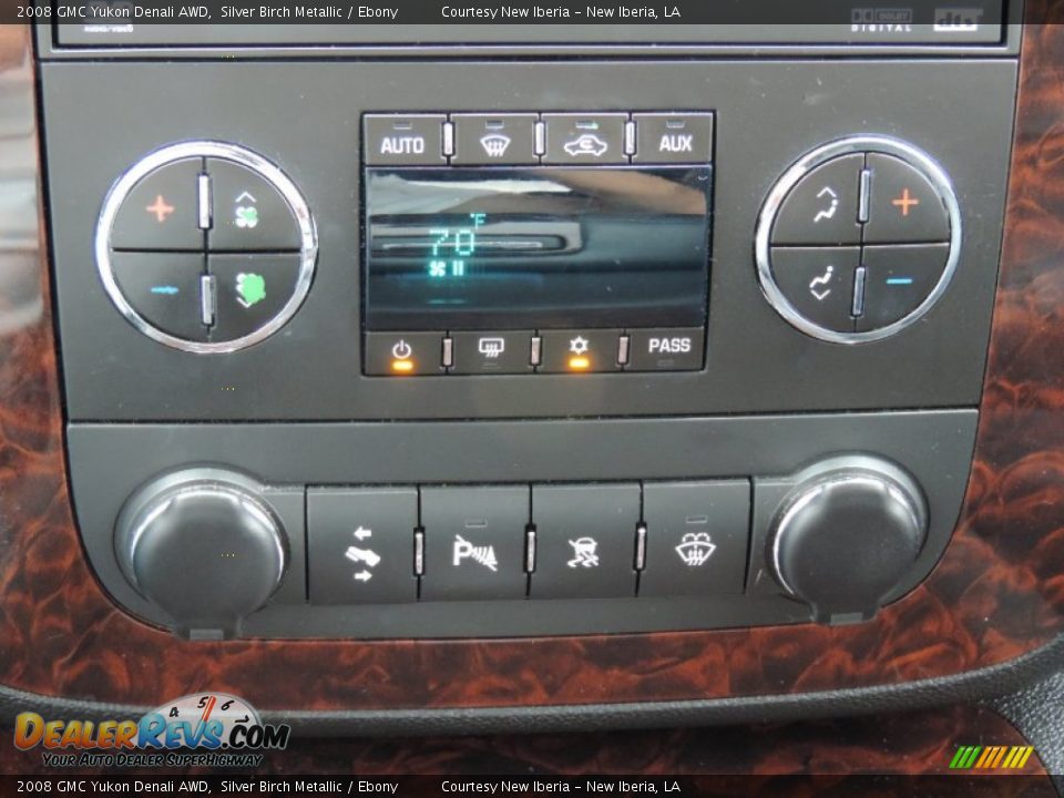 2008 GMC Yukon Denali AWD Silver Birch Metallic / Ebony Photo #25