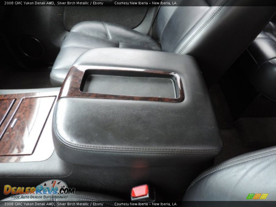 2008 GMC Yukon Denali AWD Silver Birch Metallic / Ebony Photo #27