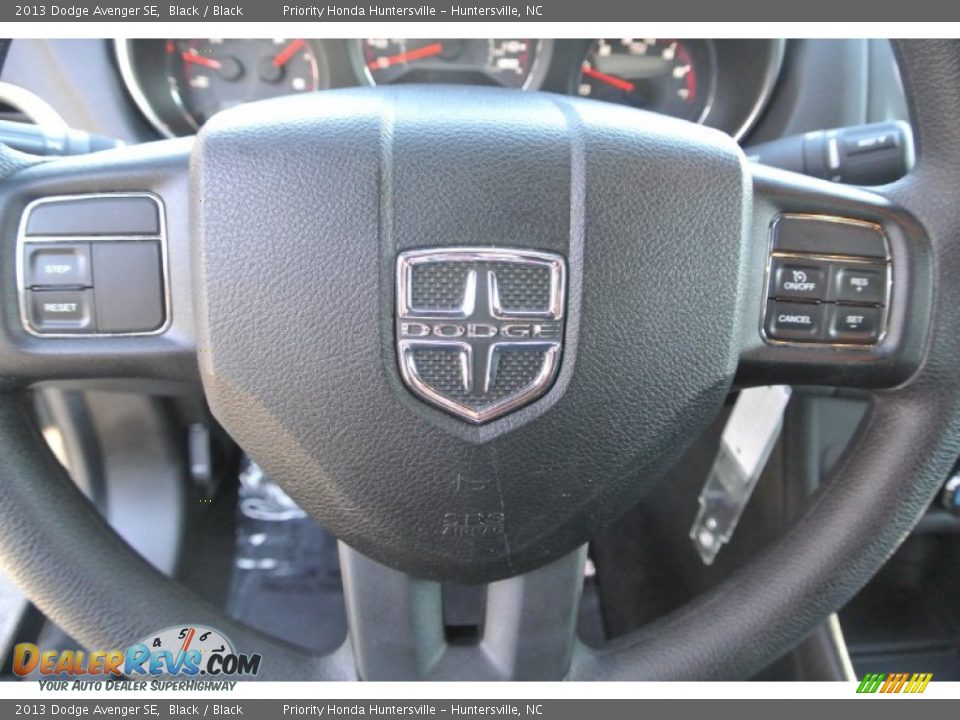 2013 Dodge Avenger SE Black / Black Photo #14