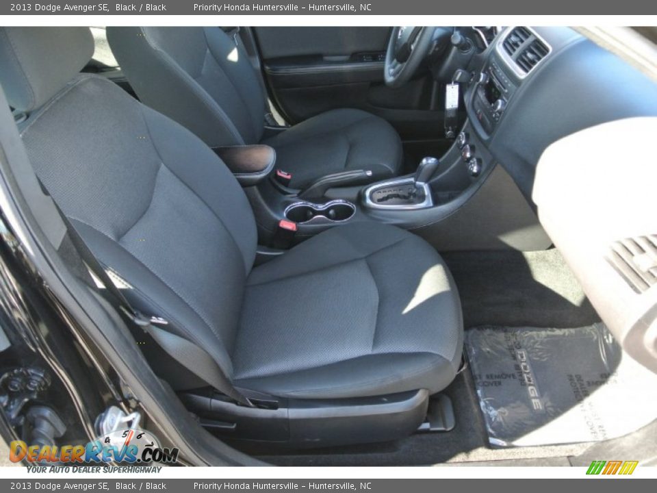 2013 Dodge Avenger SE Black / Black Photo #18