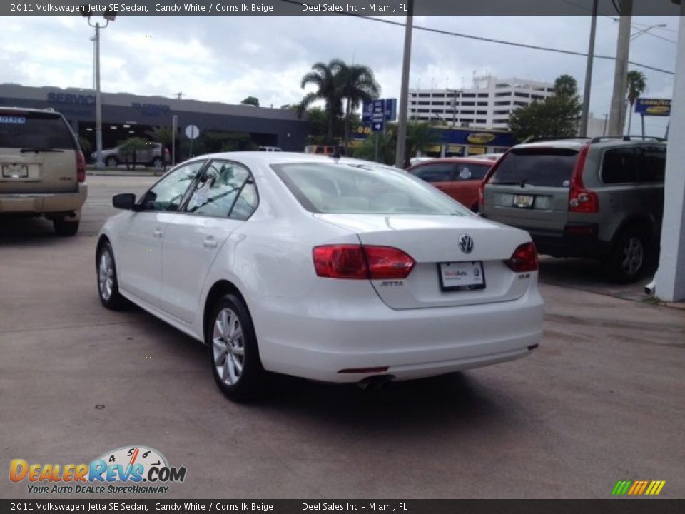 2011 Volkswagen Jetta SE Sedan Candy White / Cornsilk Beige Photo #3