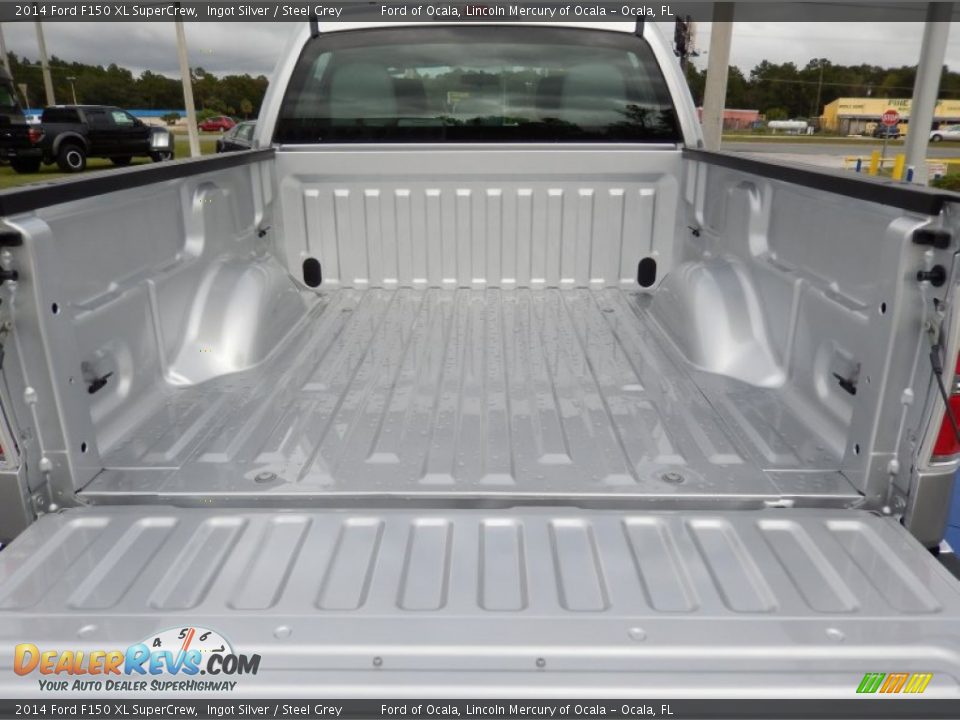 2014 Ford F150 XL SuperCrew Trunk Photo #4