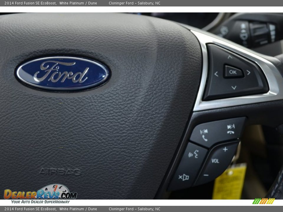 2014 Ford Fusion SE EcoBoost White Platinum / Dune Photo #29