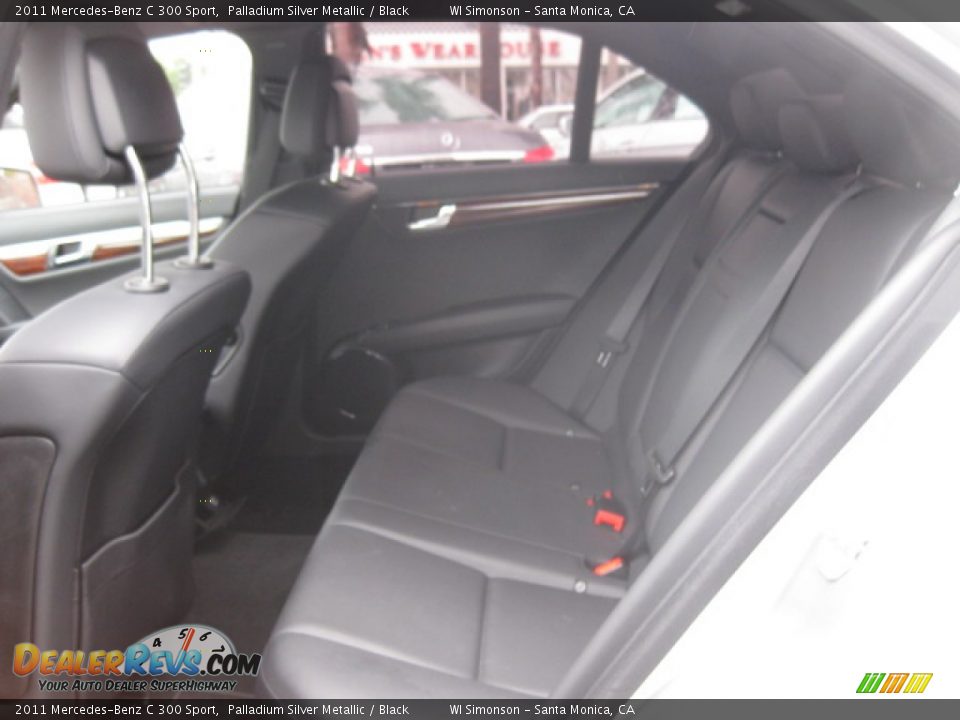 2011 Mercedes-Benz C 300 Sport Palladium Silver Metallic / Black Photo #18