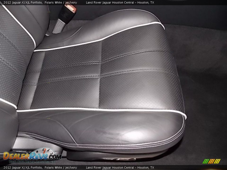 2012 Jaguar XJ XJL Portfolio Polaris White / Jet/Ivory Photo #20