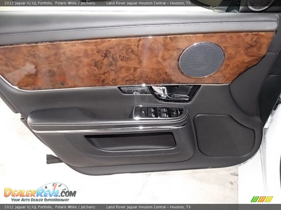 2012 Jaguar XJ XJL Portfolio Polaris White / Jet/Ivory Photo #34