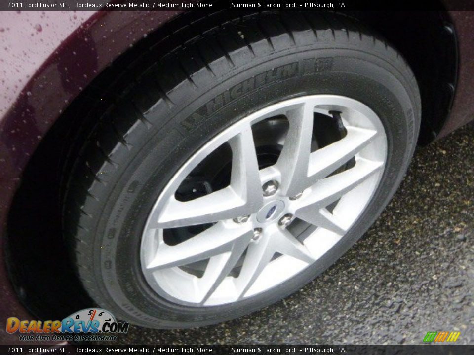2011 Ford Fusion SEL Bordeaux Reserve Metallic / Medium Light Stone Photo #7