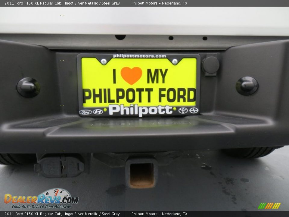 2011 Ford F150 XL Regular Cab Ingot Silver Metallic / Steel Gray Photo #20