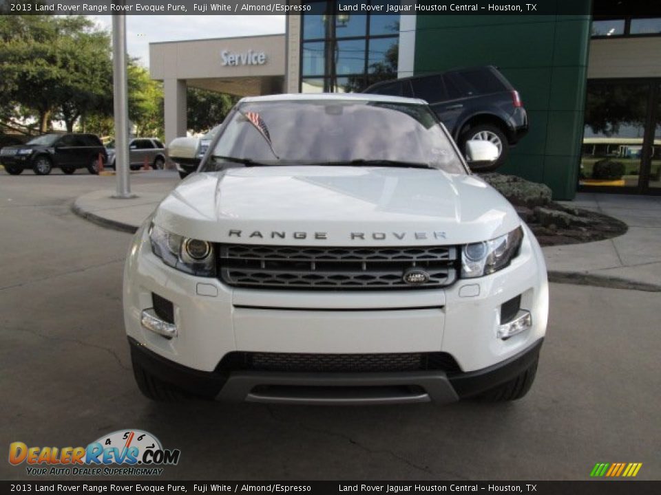 2013 Land Rover Range Rover Evoque Pure Fuji White / Almond/Espresso Photo #2