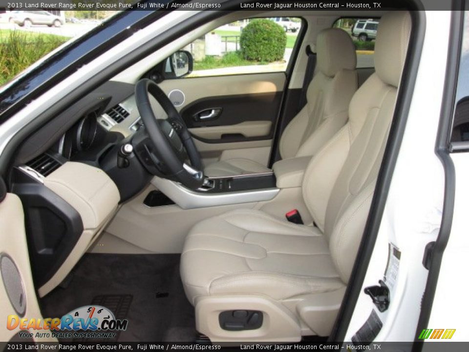 2013 Land Rover Range Rover Evoque Pure Fuji White / Almond/Espresso Photo #10