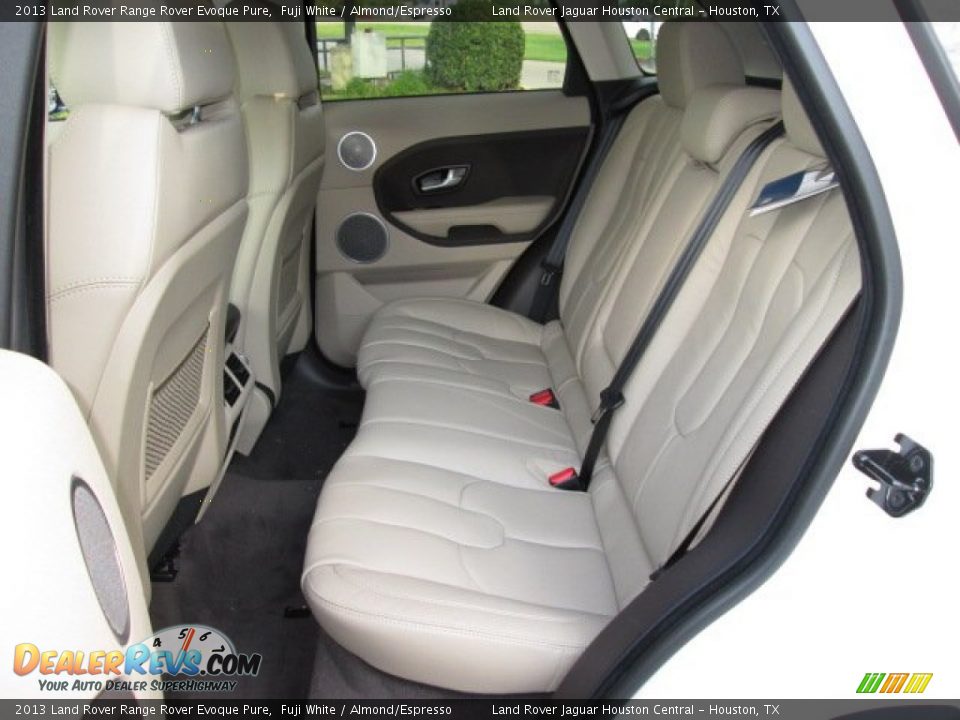 2013 Land Rover Range Rover Evoque Pure Fuji White / Almond/Espresso Photo #11