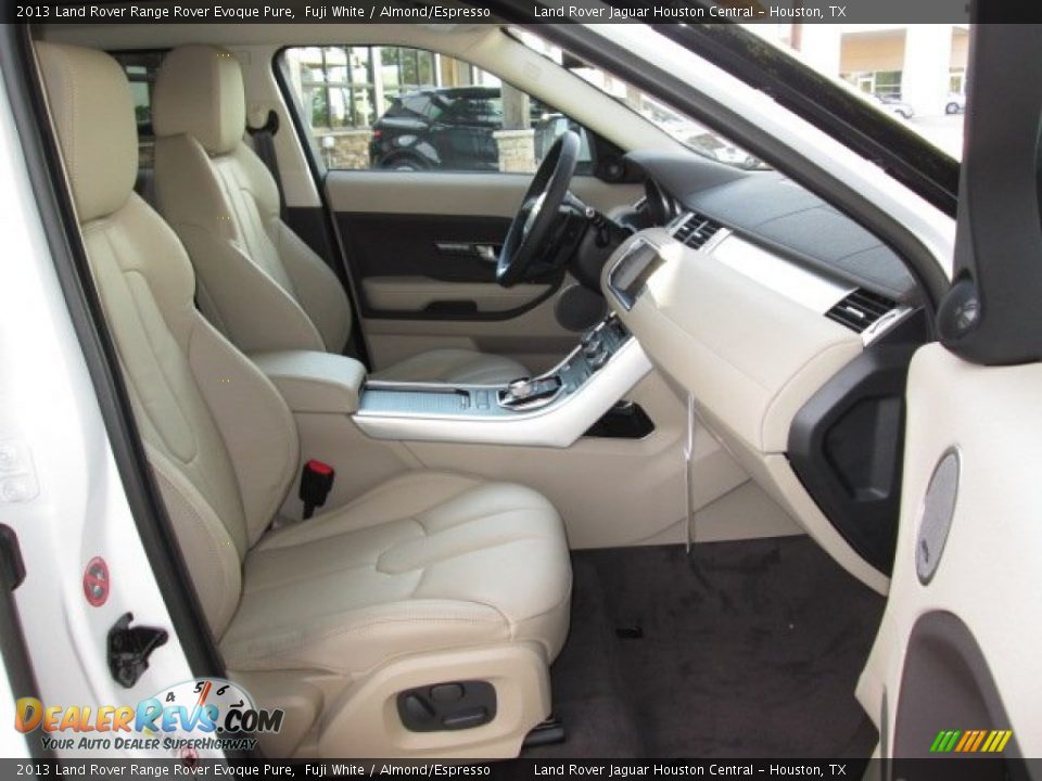 2013 Land Rover Range Rover Evoque Pure Fuji White / Almond/Espresso Photo #18