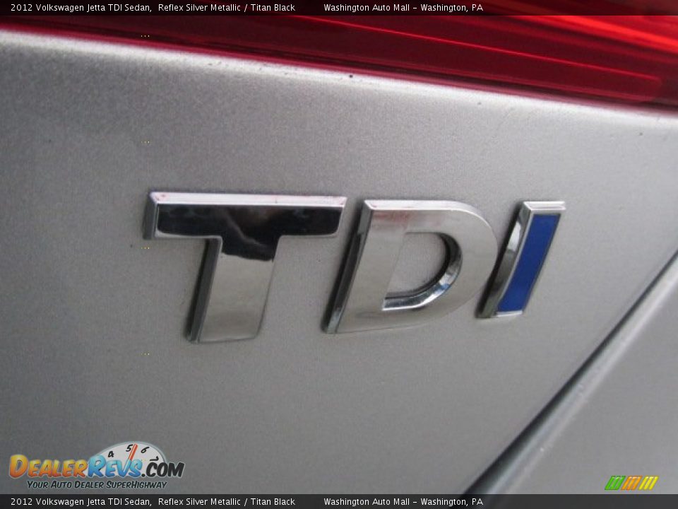 2012 Volkswagen Jetta TDI Sedan Reflex Silver Metallic / Titan Black Photo #8
