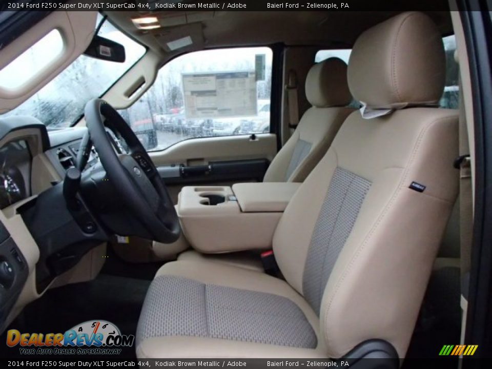 Front Seat of 2014 Ford F250 Super Duty XLT SuperCab 4x4 Photo #11