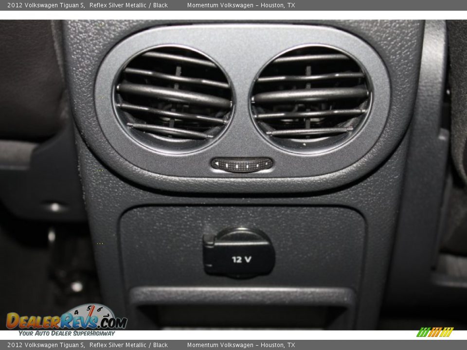 2012 Volkswagen Tiguan S Reflex Silver Metallic / Black Photo #23