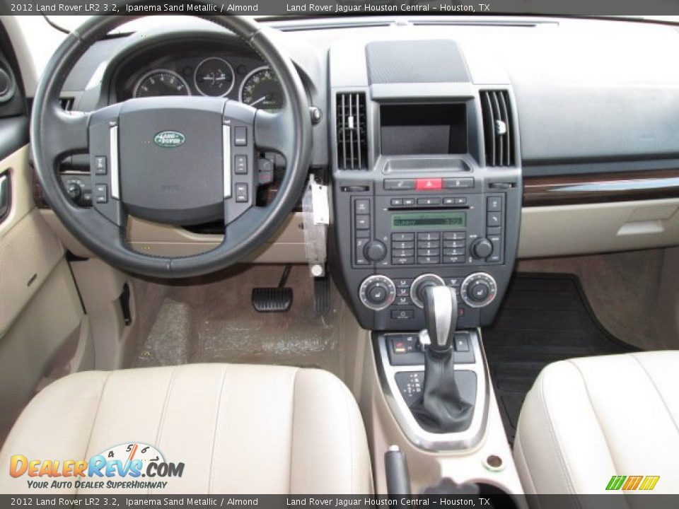 2012 Land Rover LR2 3.2 Ipanema Sand Metallic / Almond Photo #12