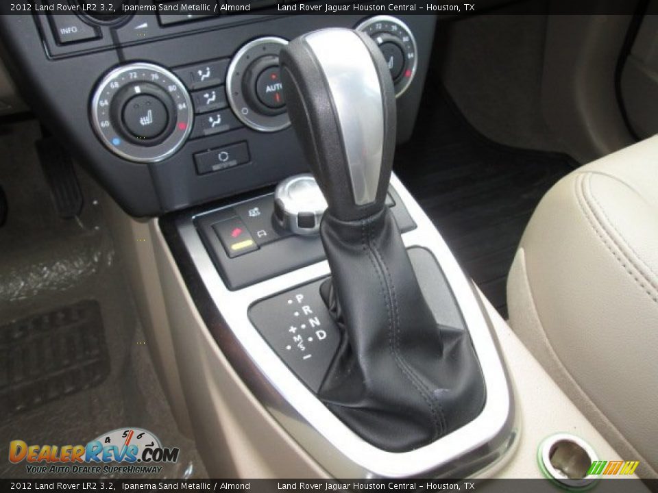2012 Land Rover LR2 3.2 Ipanema Sand Metallic / Almond Photo #19