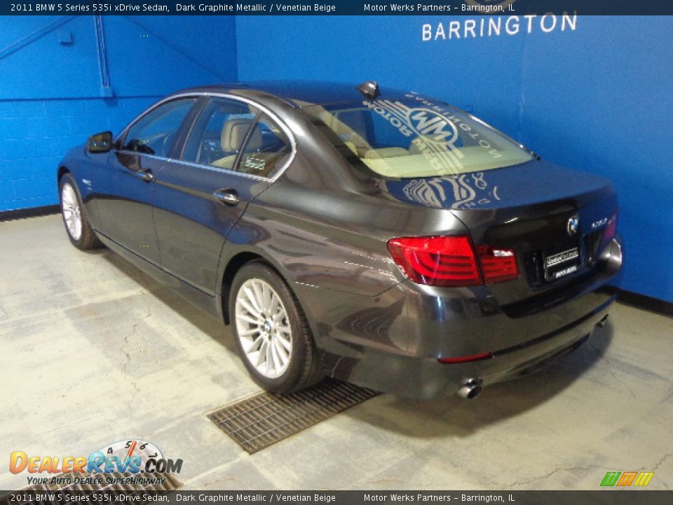2011 BMW 5 Series 535i xDrive Sedan Dark Graphite Metallic / Venetian Beige Photo #5