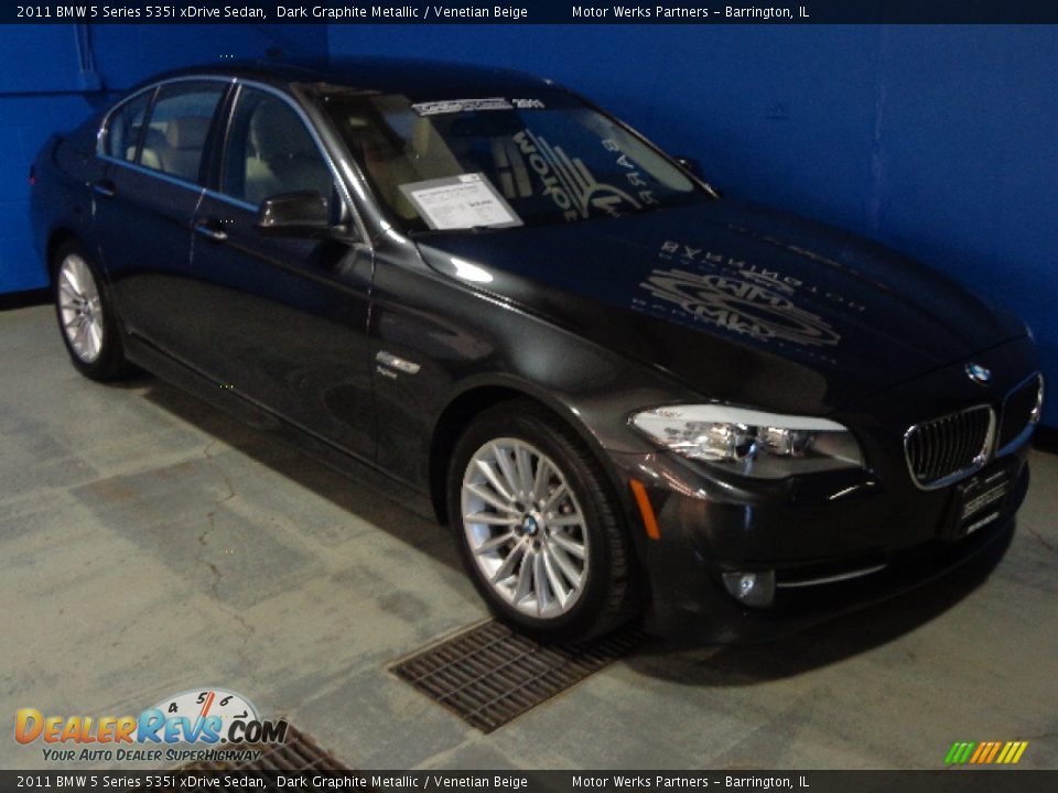 2011 BMW 5 Series 535i xDrive Sedan Dark Graphite Metallic / Venetian Beige Photo #10