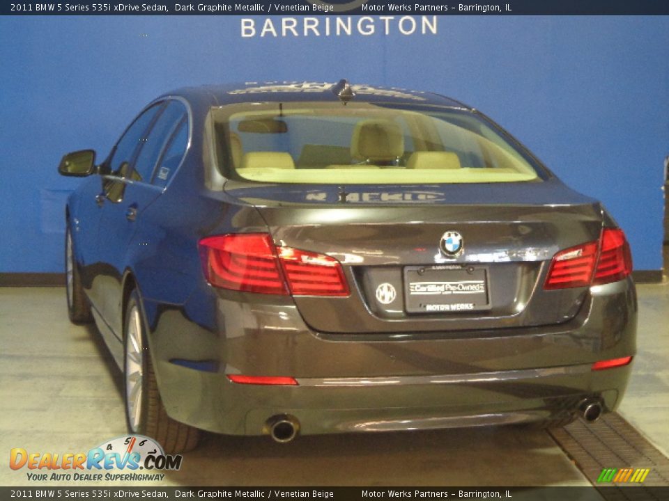 2011 BMW 5 Series 535i xDrive Sedan Dark Graphite Metallic / Venetian Beige Photo #14