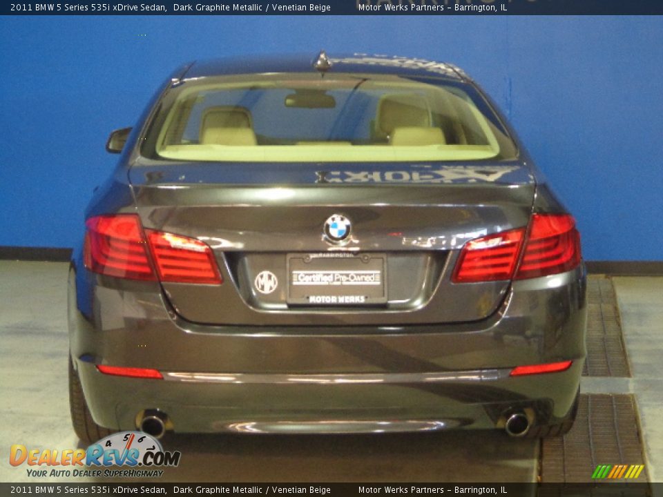 2011 BMW 5 Series 535i xDrive Sedan Dark Graphite Metallic / Venetian Beige Photo #15