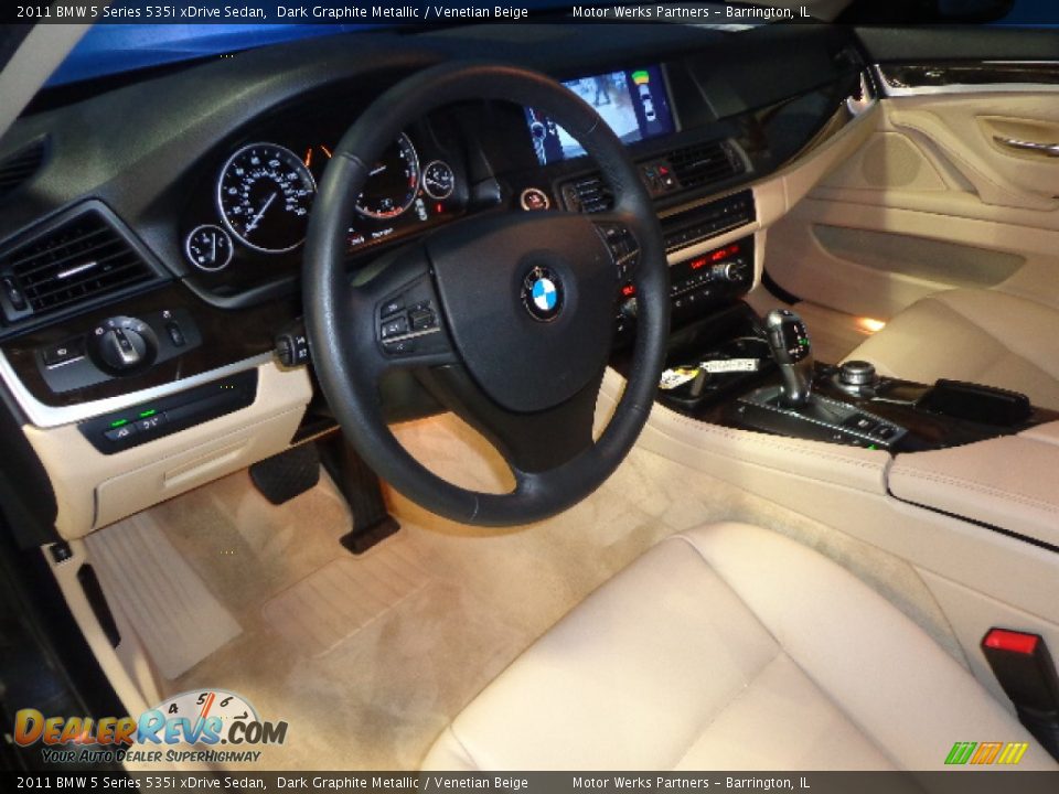 2011 BMW 5 Series 535i xDrive Sedan Dark Graphite Metallic / Venetian Beige Photo #22