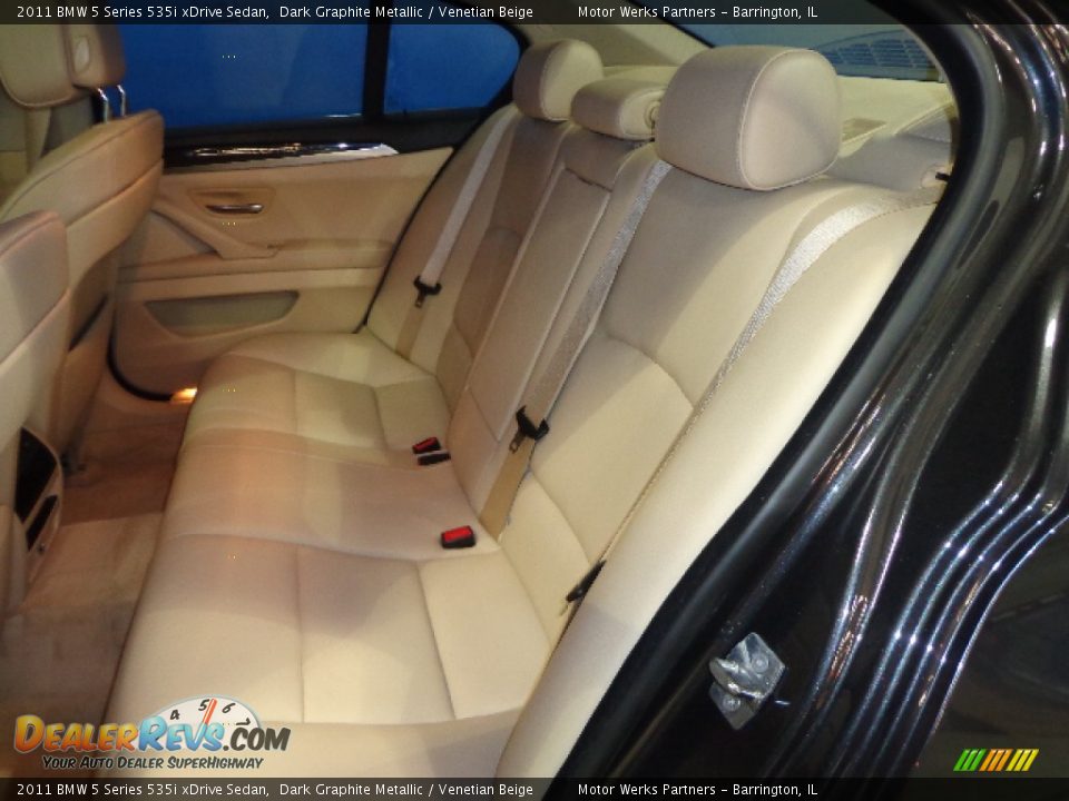 2011 BMW 5 Series 535i xDrive Sedan Dark Graphite Metallic / Venetian Beige Photo #28