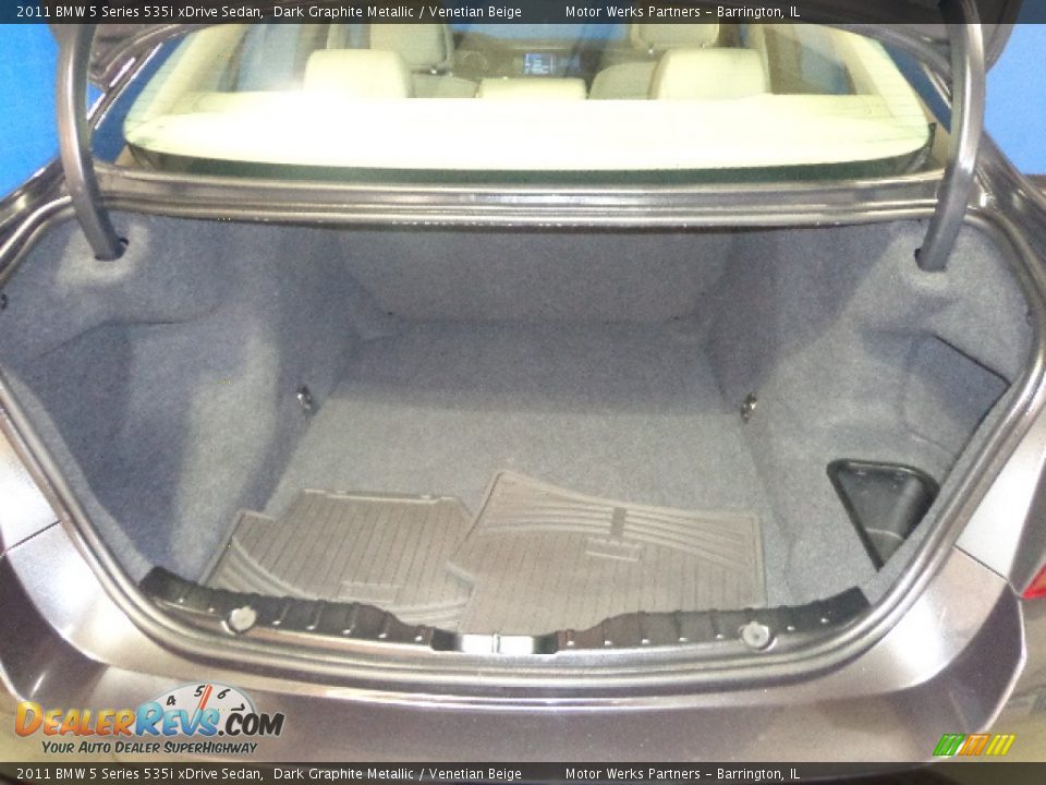 2011 BMW 5 Series 535i xDrive Sedan Dark Graphite Metallic / Venetian Beige Photo #29