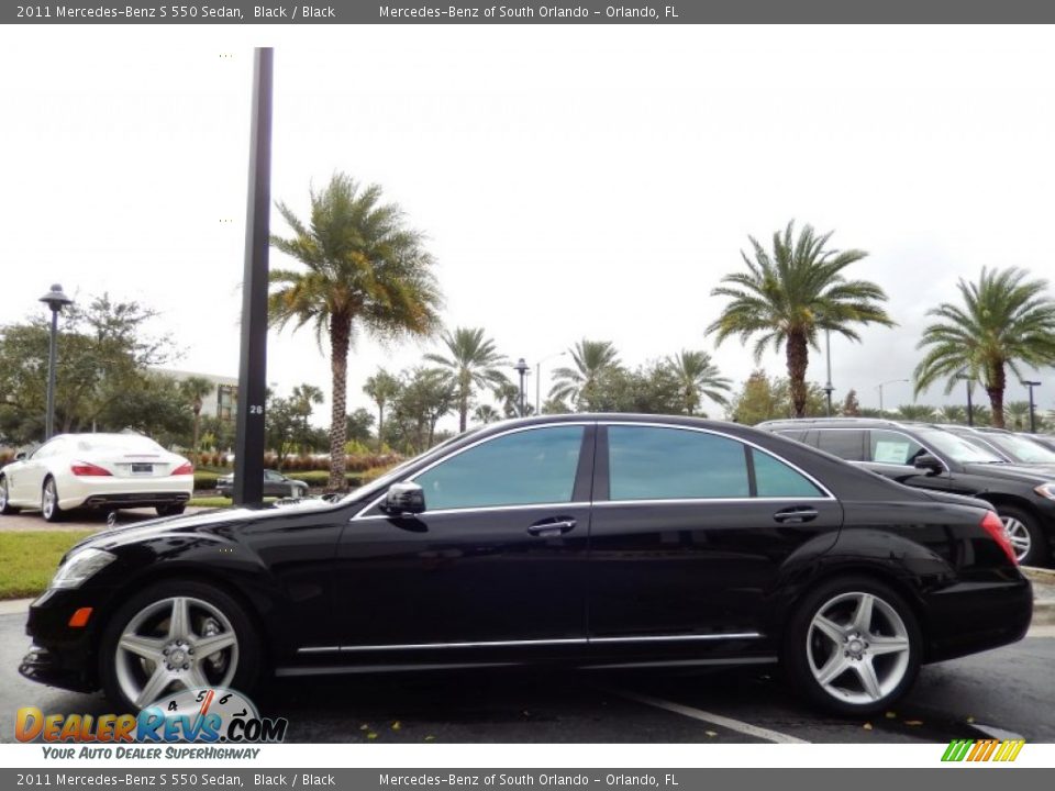 2011 Mercedes-Benz S 550 Sedan Black / Black Photo #4