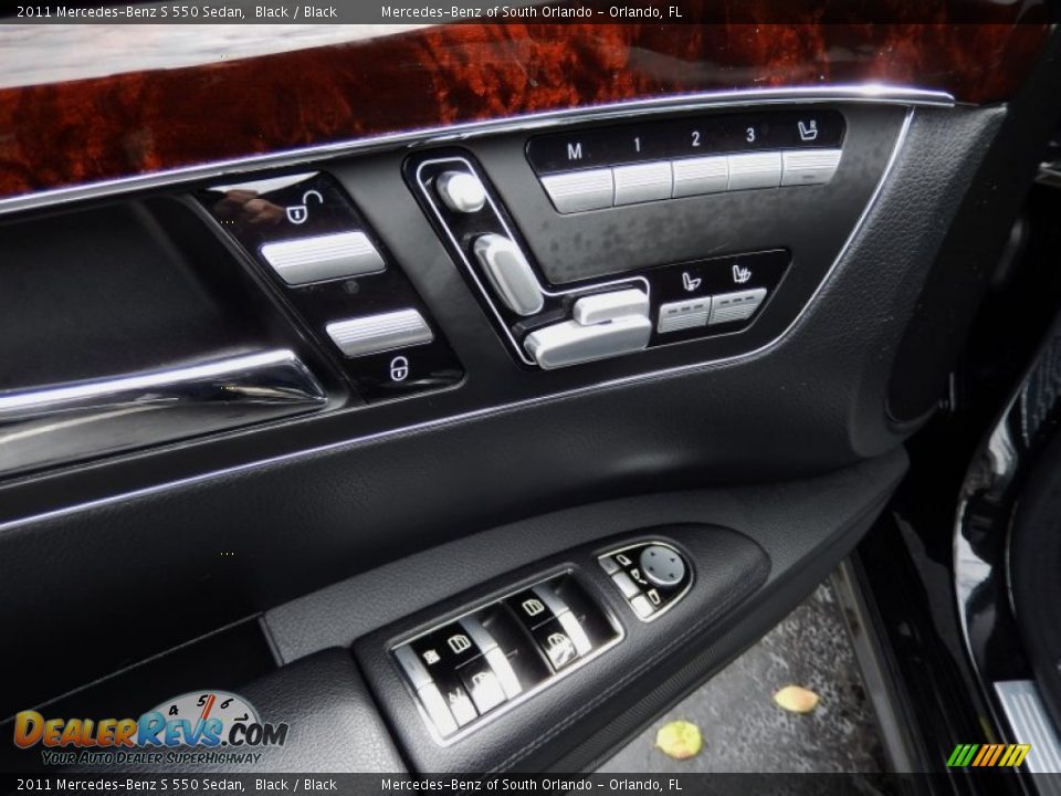 2011 Mercedes-Benz S 550 Sedan Black / Black Photo #14